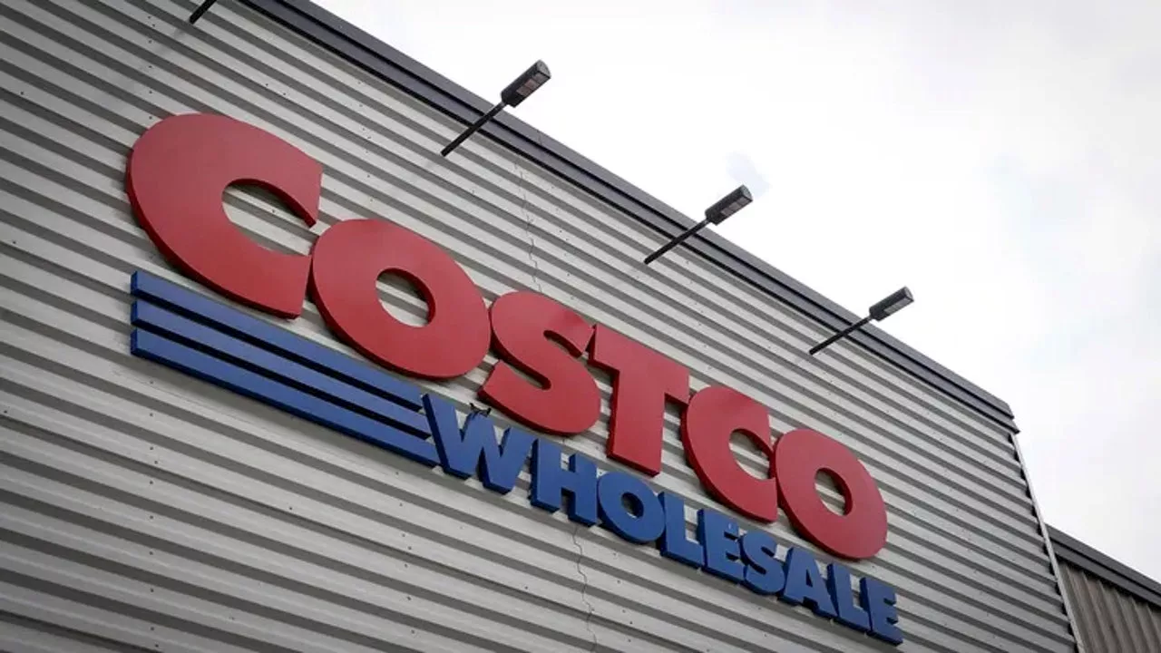 Costco Keeps Membership Fees Steady, Hints at Possible Future Hike