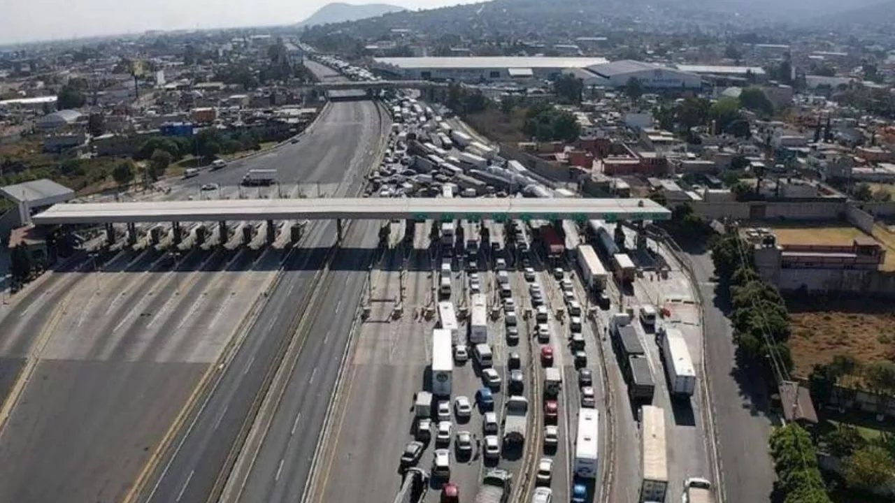 Transportistas anuncian bloqueos en accesos a la CDMX: ¿qué autopistas cerrarán el 13 de marzo?