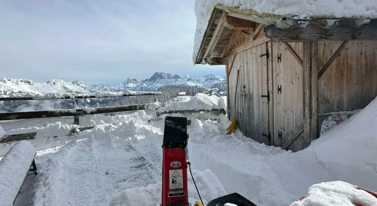 Neve in Veneto, fino a 35 centimetri sulle Dolomiti bellunesi