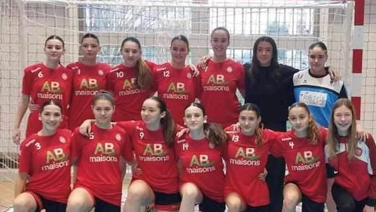 Victoire des U17 féminines du Lions Auch Handball