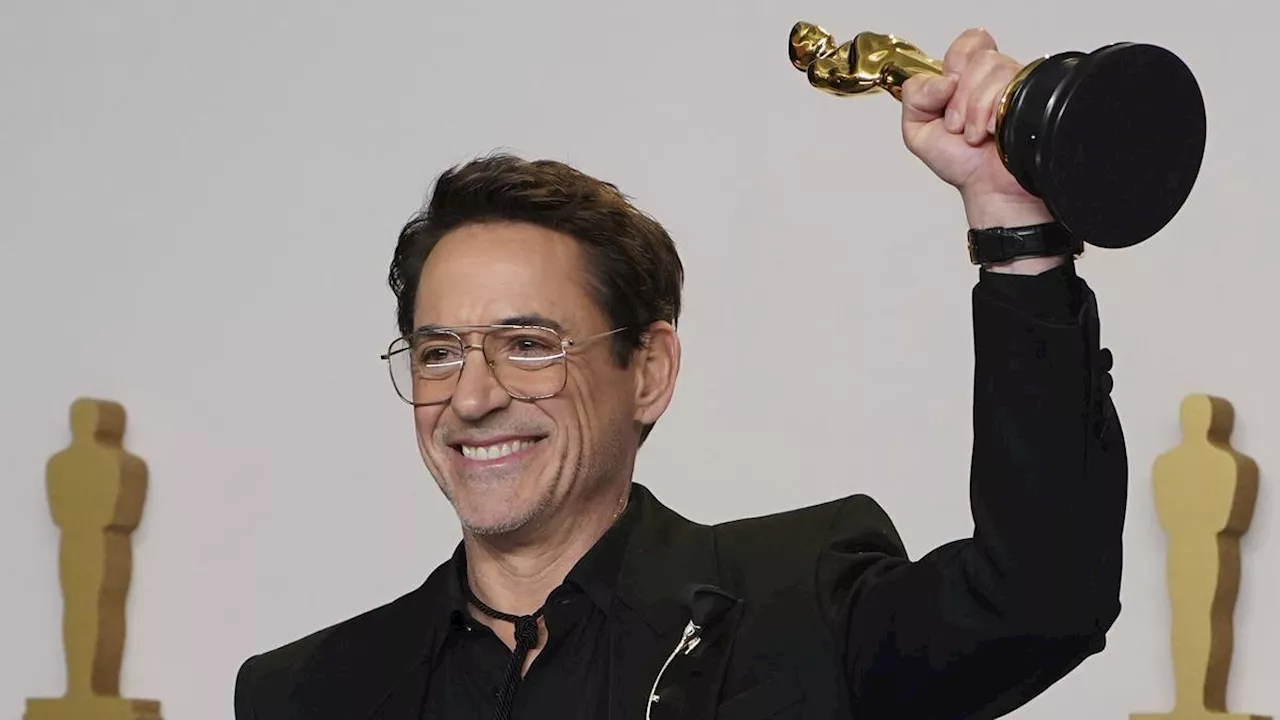 Pidato Kocak Robert Downey Jr Saat Menang Piala Oscar 2024: Terima Kasih Masa Kecilku yang Buruk