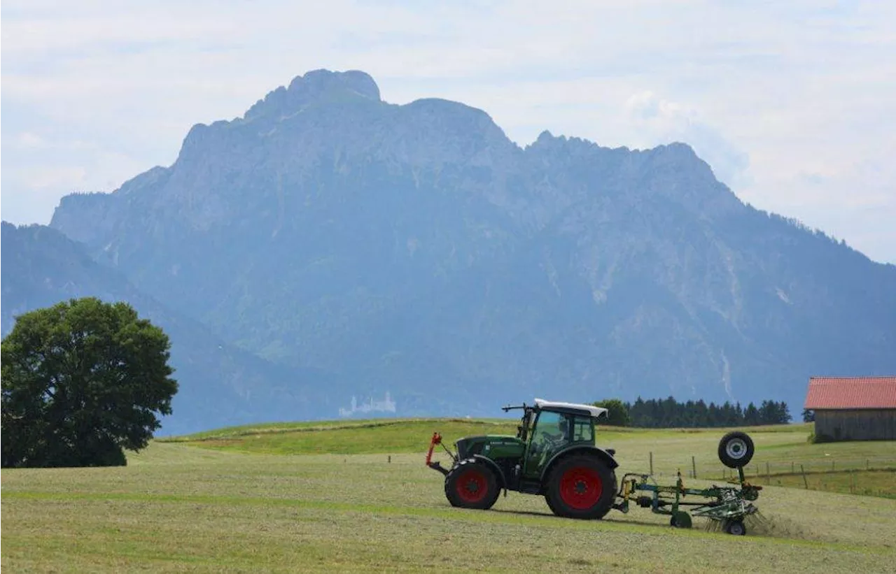 Agricultural machinery sales down; heatwaves, dry weather hurting crops