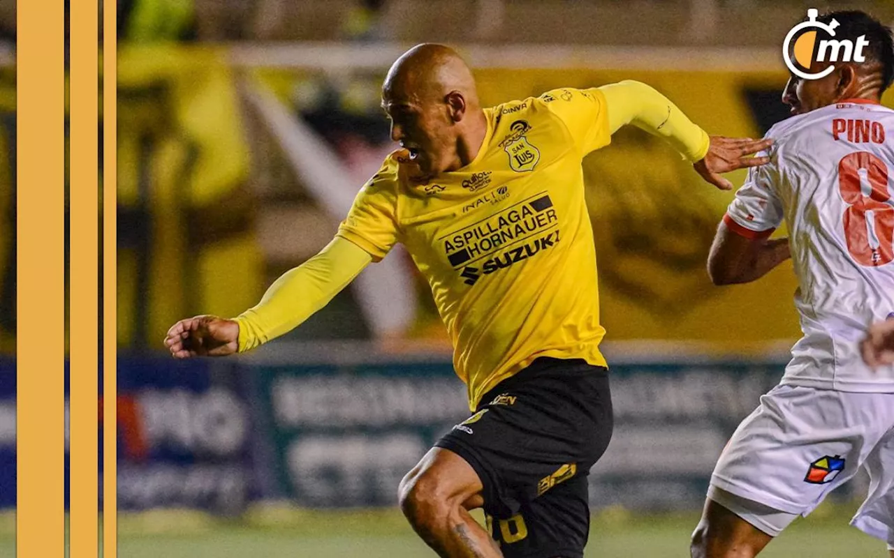 Chupete Suazo, ex de Rayados, hizo tres goles en partido de la Segunda División de Chile