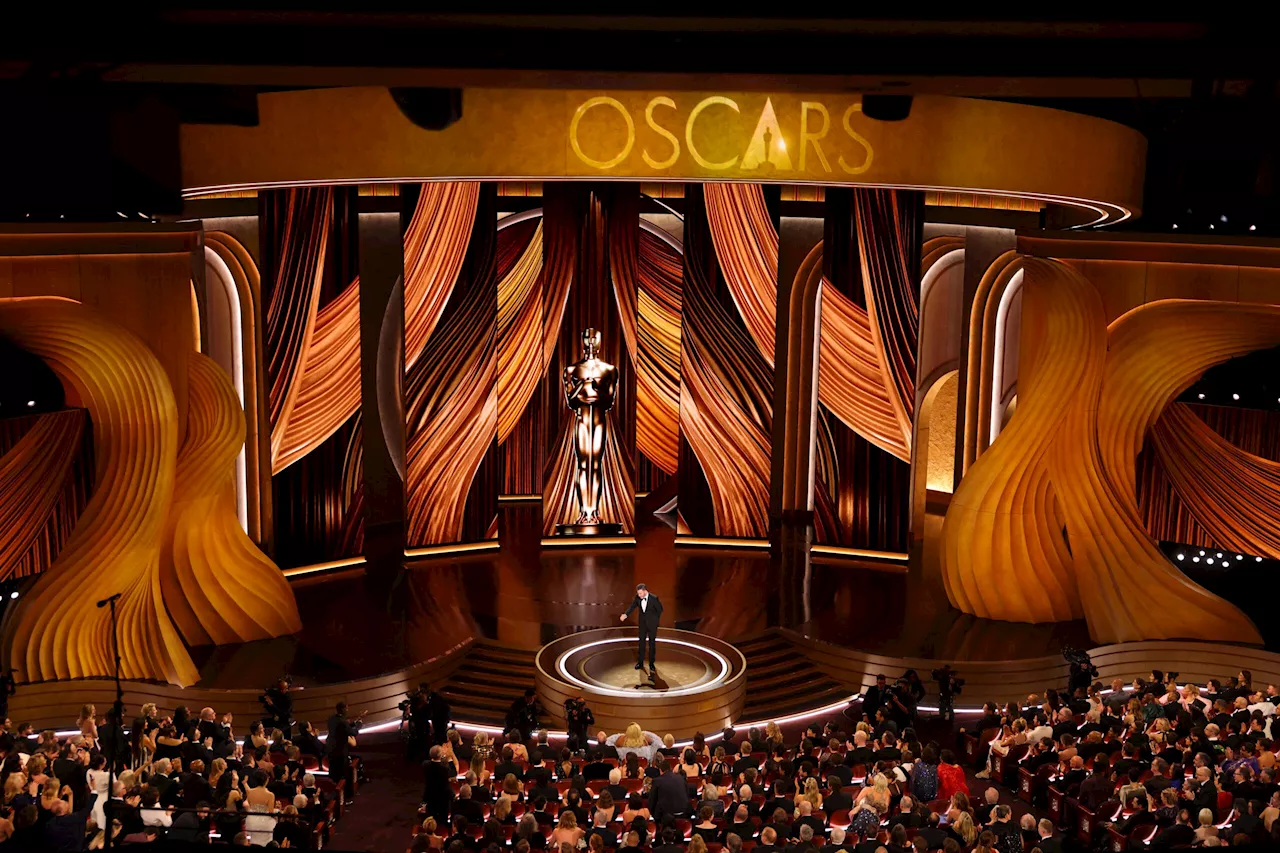 Pro-Palestinian Protesters Disrupt Academy Awards