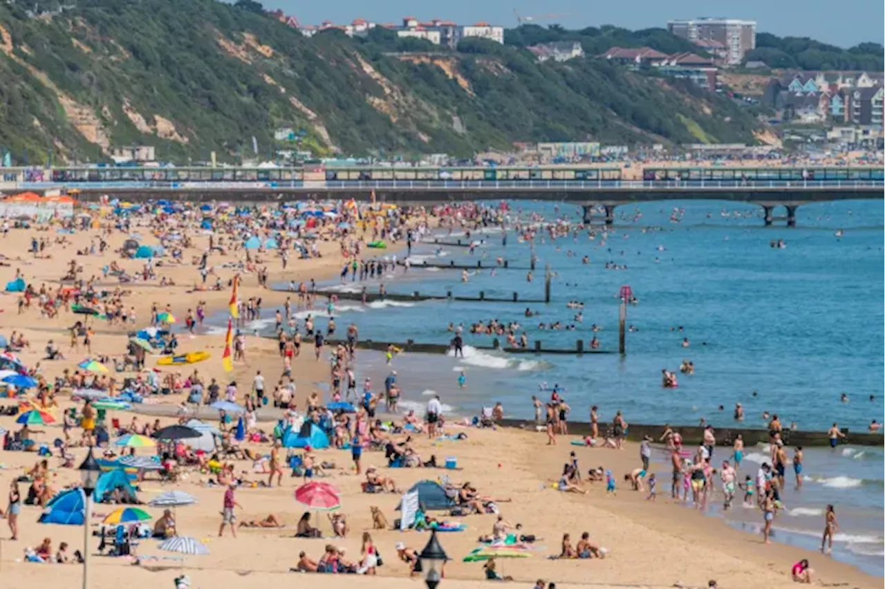 Teen girl dragged out to sea and raped in front of holidaymakers