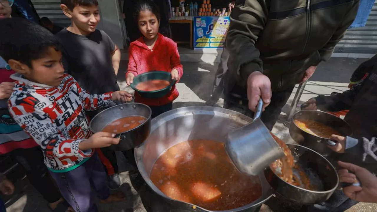 Palestinians in Gaza begin Ramadan amid worsening hunger crisis