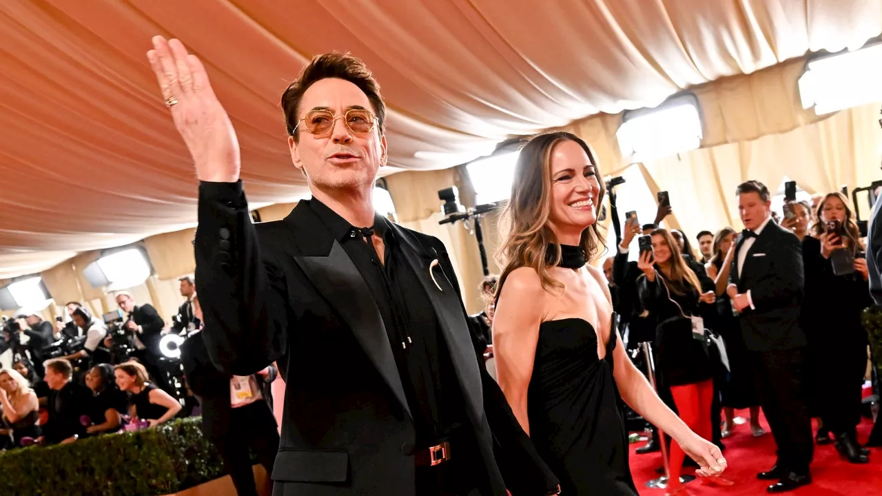 Robert Downey Jr. agli Oscar 2024: «Ero un cucciolo abbandonato, mia moglie mi ha salvato»