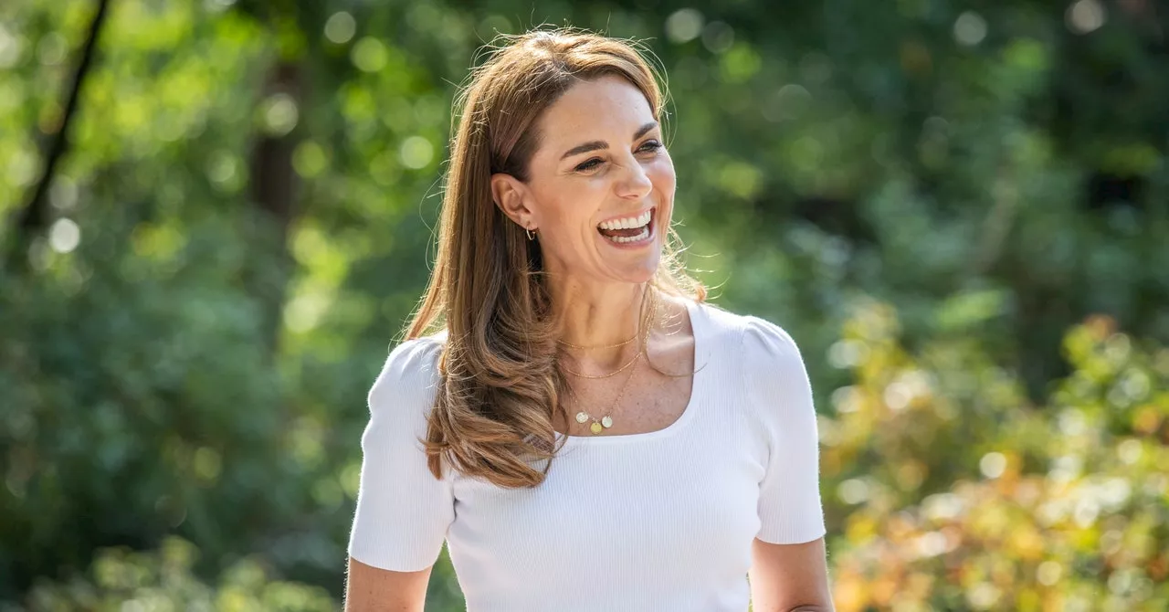 Kensington Palace Retracts Photo of Kate Middleton and Children