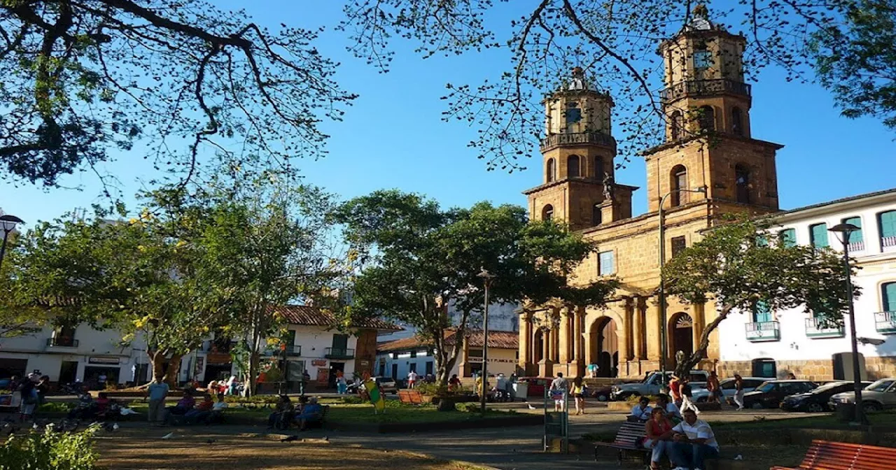 Cobrarán más en la factura del acueducto por desperdicio de agua en zona turística de Santander