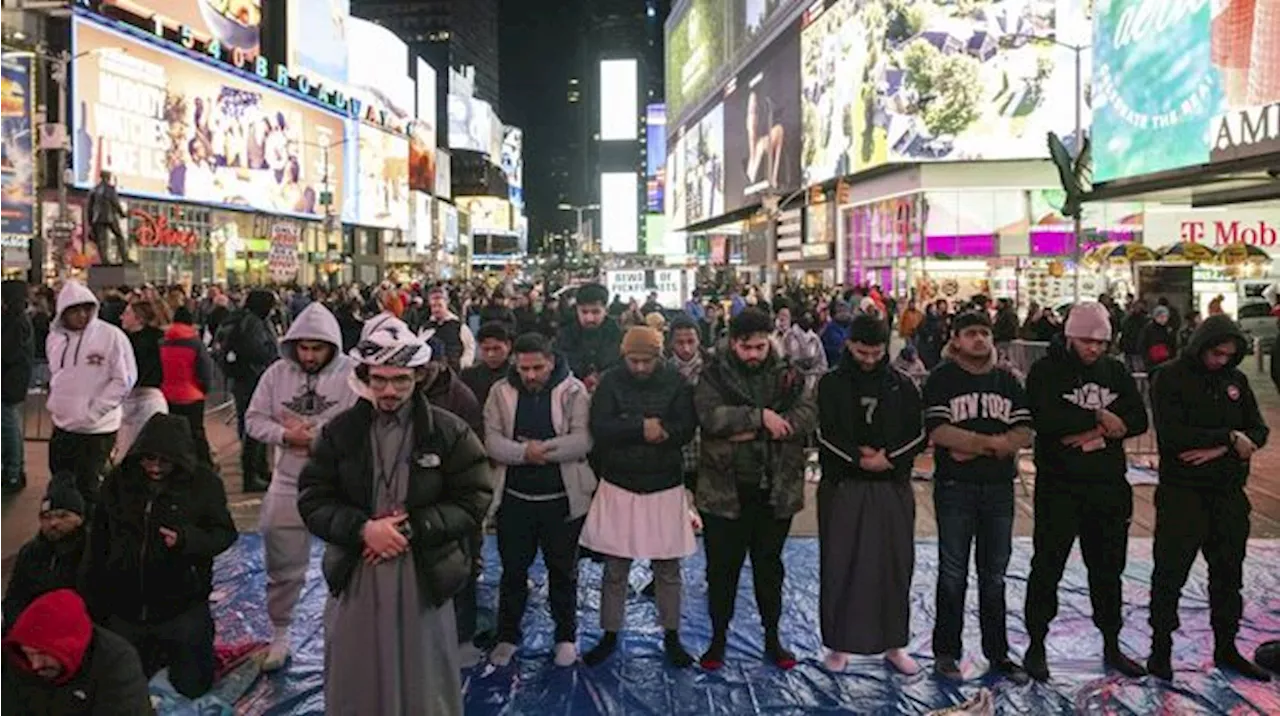 Gemerlap Ramadan, Potret Warga New York Salat Tarawih