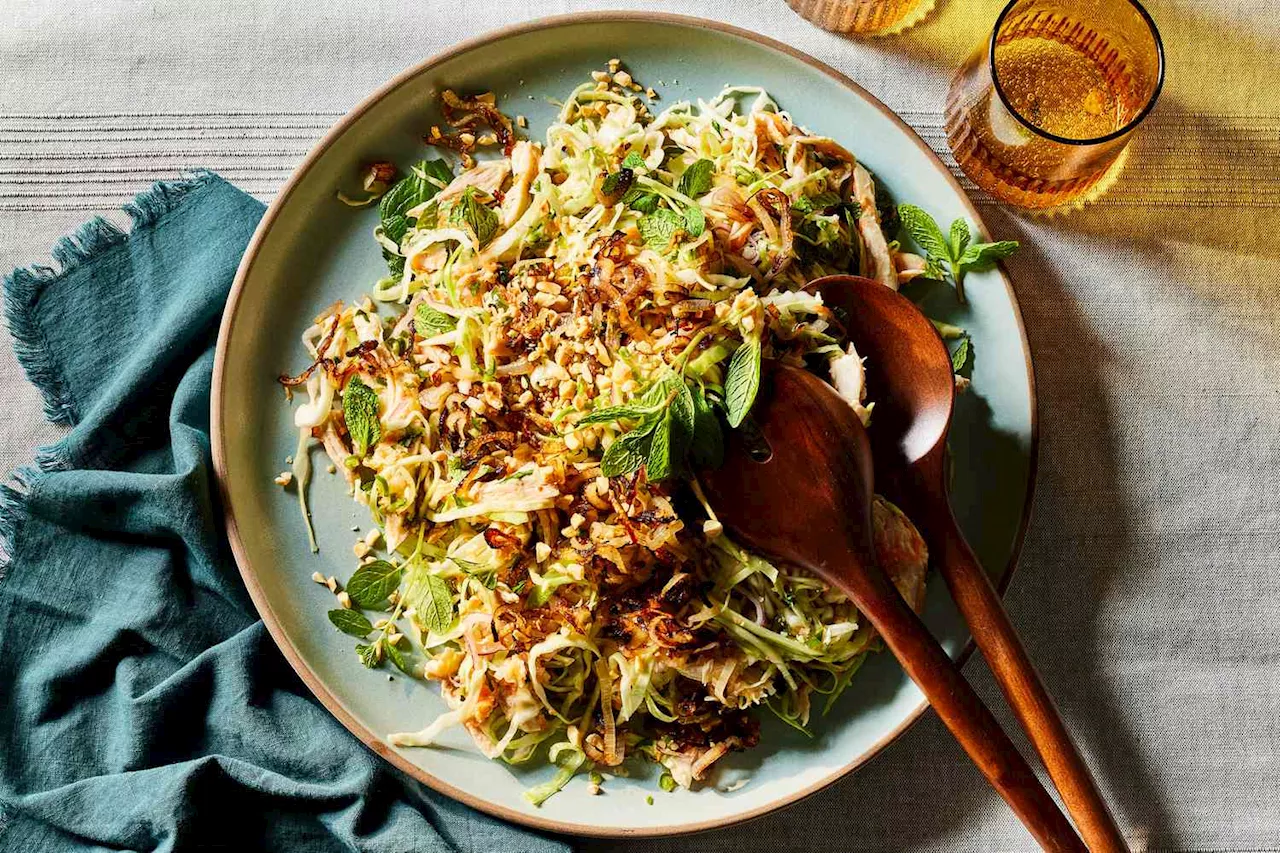 Gỏi Gá (Crunchy Vietnamese Chicken Salad)