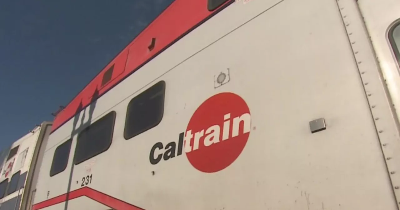 Person fatally struck by Caltrain near Redwood City station