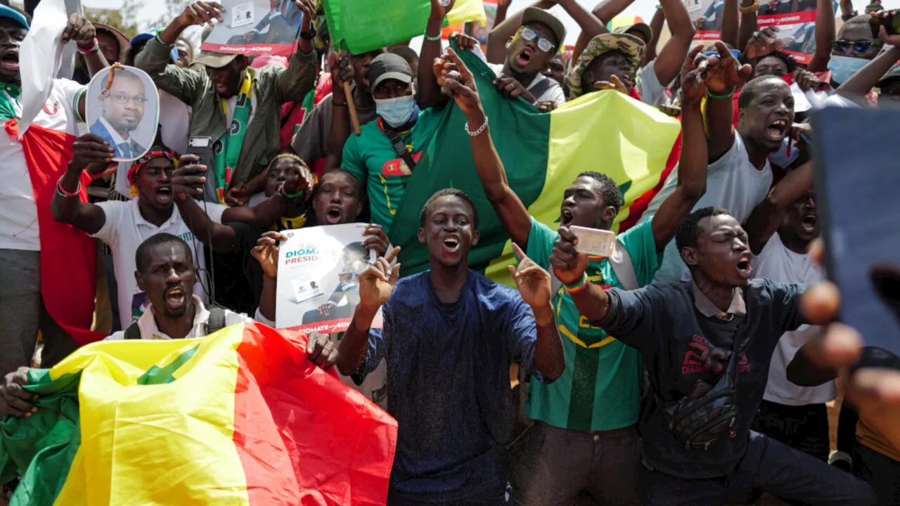 Élection présidentielle au Sénégal et en Côte d'Ivoire