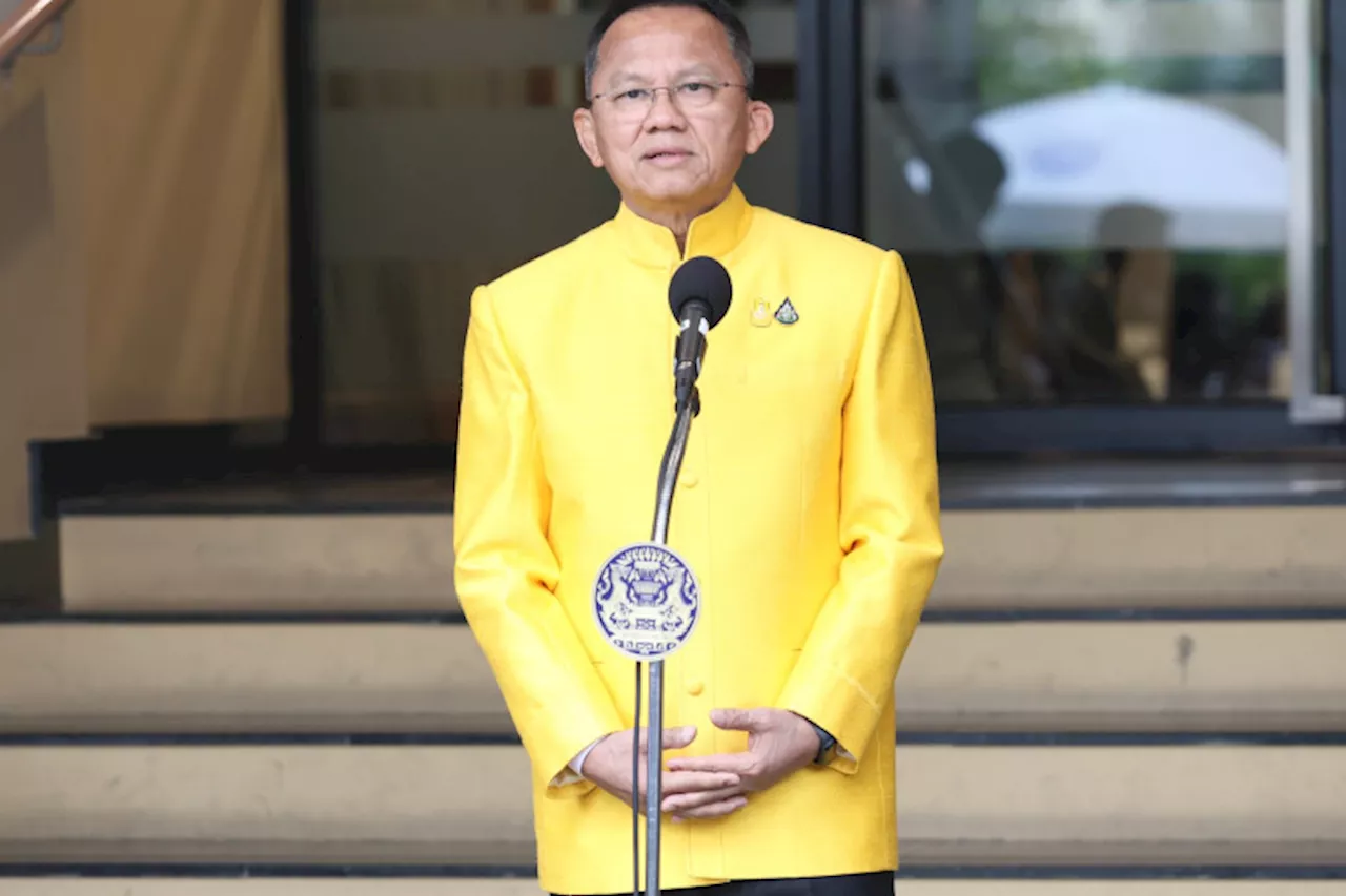 “สมศักดิ์” ชี้ ภาพนายกฯเศรษฐา พบ “ทักษิณ-อิ๊งค์” เป็นเรื่องปกติ ไม่ผิดกม. ยันผู้นำรัฐบาลมีคนเดียว