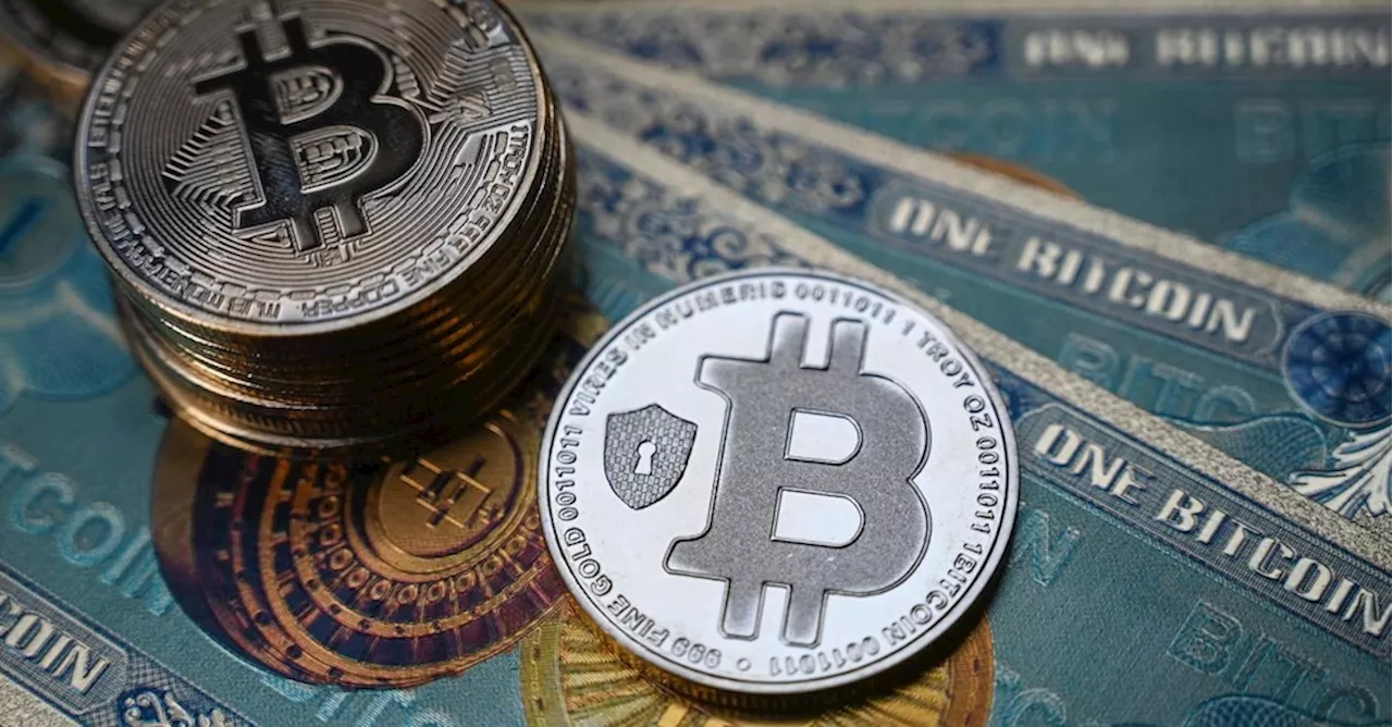 Nuovo record per Bitcoin: supera i 71.000 dollari