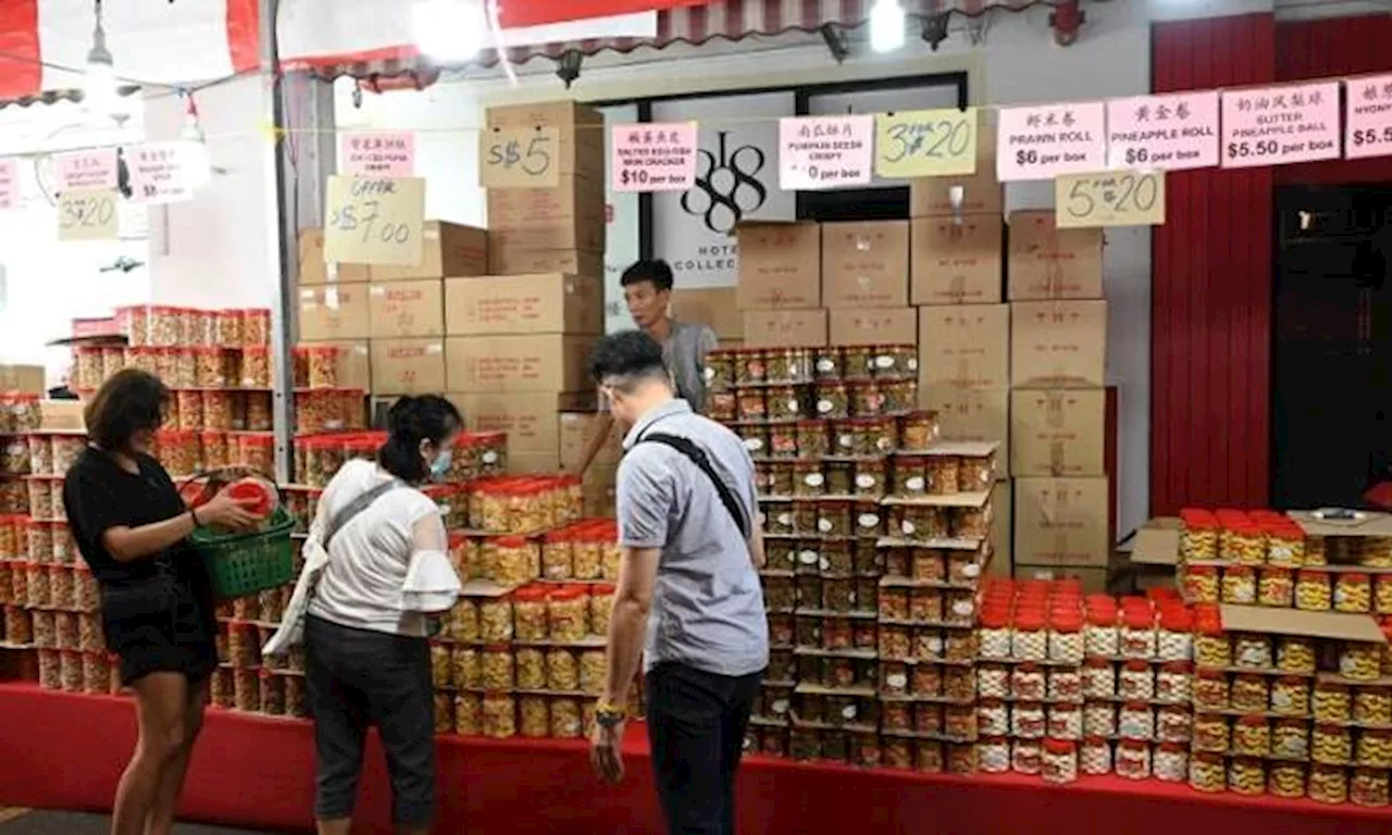 Stall owners struggle to sell goods at Chinatown Bazaar