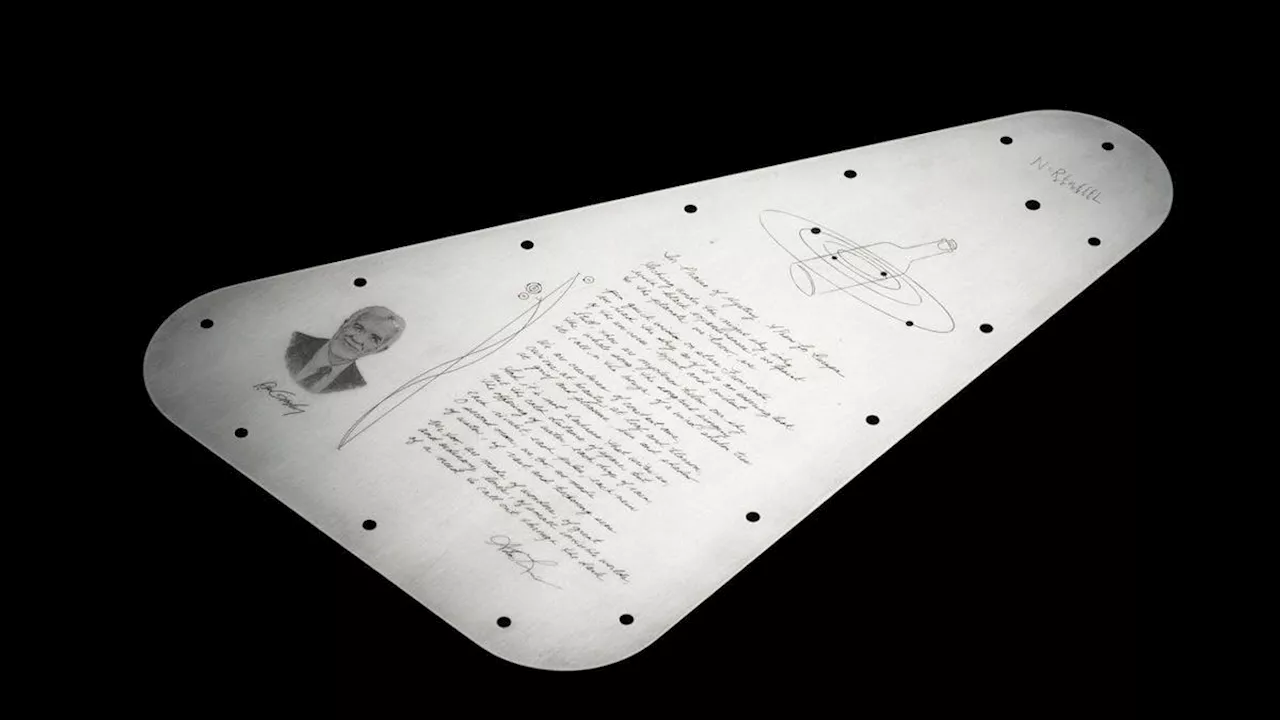 Nasa schickt Tafel mit Botschaften ins All
