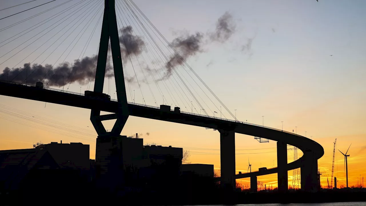 Marode Köhlbrandbrücke in Hamburg