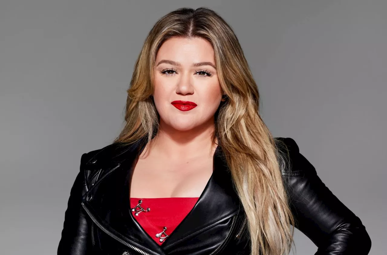 Kelly Clarkson Joining Peyton Manning and Mike Tirico as Hosts of 2024 Summer Olympics Opening Ceremony