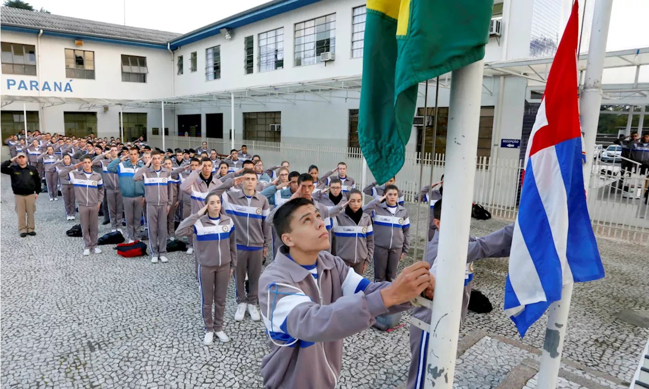 Justiça condena Paraná a indenizar professor que foi proibido de abordar ditadura em colégio cívico-militar