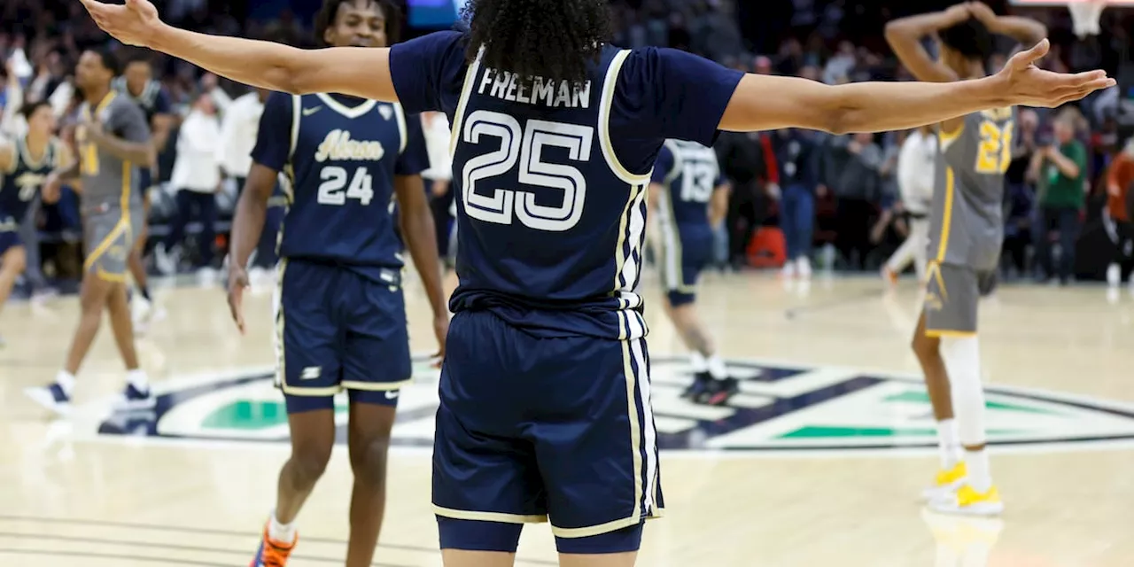 Akron’s Enrique Freeman named MAC player of the year