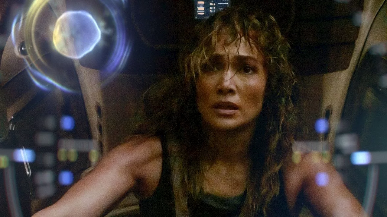 Jennifer Lopez nel teaser trailer di Atlas, nuovo film targato Netflix