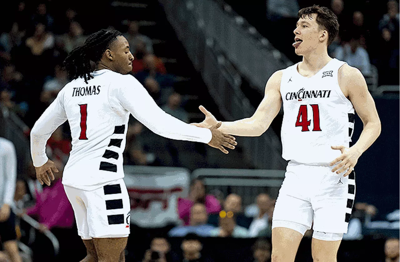 Cincinnati vs Kansas Predictions, Picks, and Odds: Bearcats Keep March Madness Hopes Alive