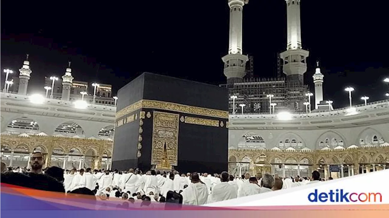 Tips Buka Puasa di Depan Ka'bah saat Musim Padat Jemaah