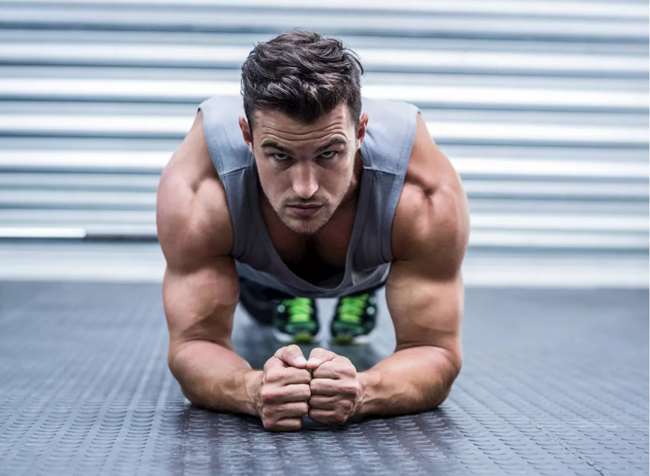 5 Best Floor Workouts for Men To Build Bigger Arms