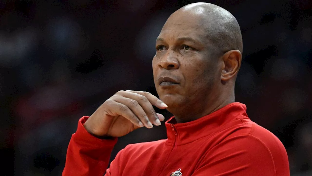 Sources -- Louisville to inform Kenny Payne he's out as coach