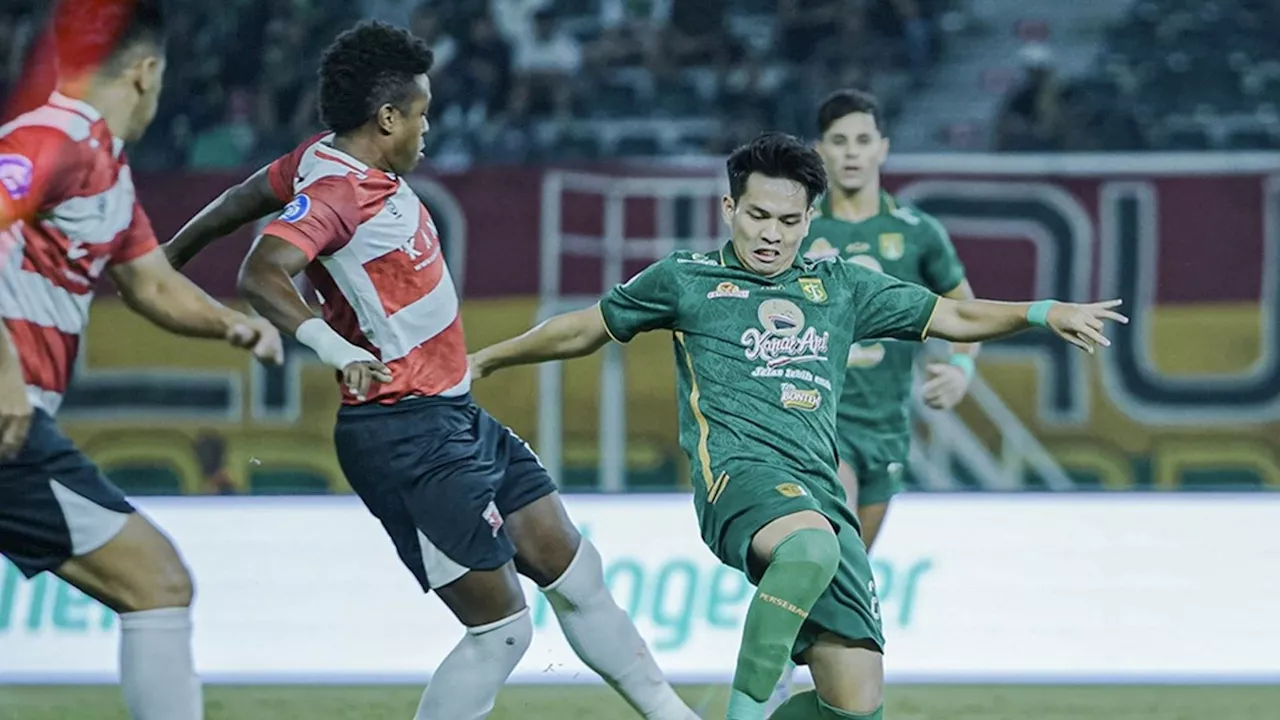 Imbangi Madura United Bawa Persebaya Surabaya Gusur Persija Jakarta, Persita Tangerang Taklukkan Arema FC