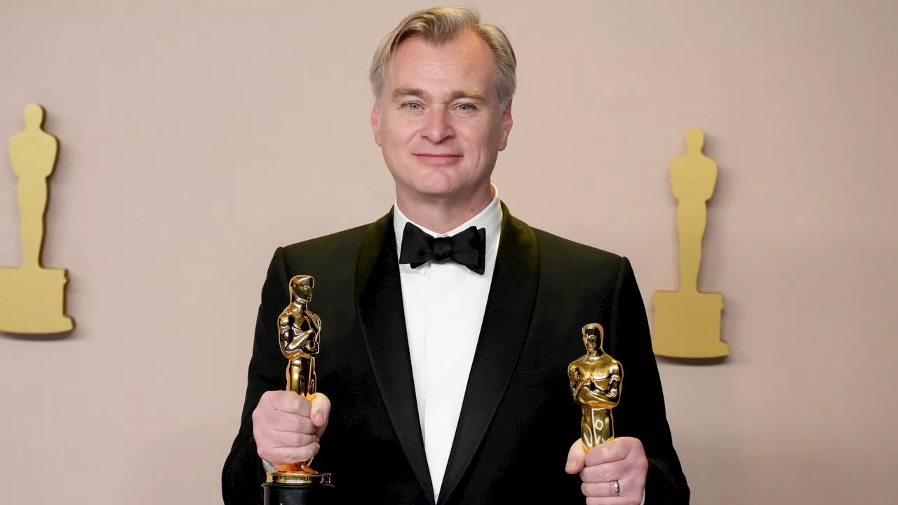 Christopher Nolan aurait empoché un salaire astronomique grâce à Oppenheimer