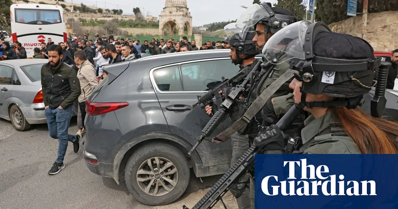 Palestinian boy killed by Israeli police during clashes in East Jerusalem