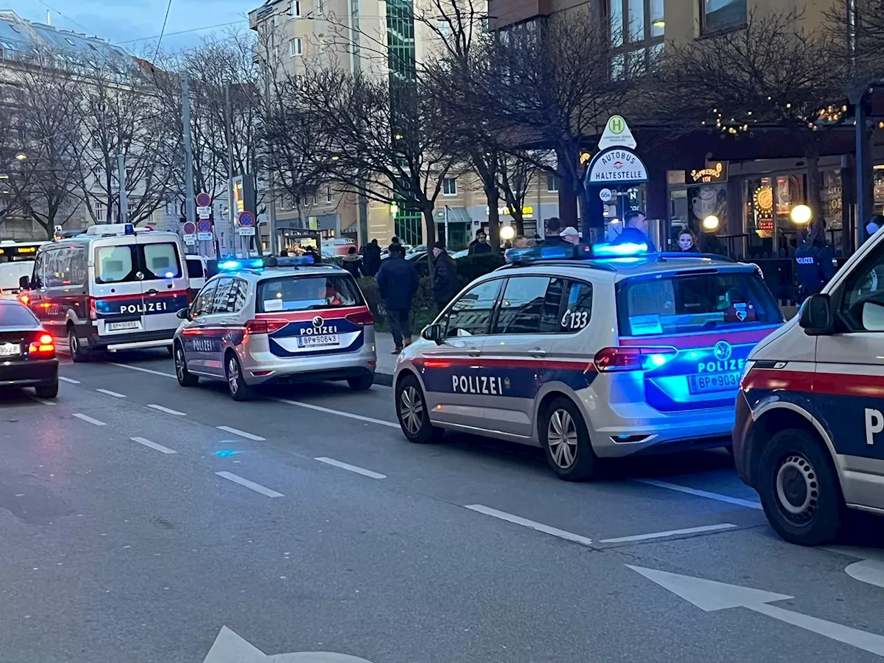 Polizei steht in Favoriten wieder im Großeinsatz