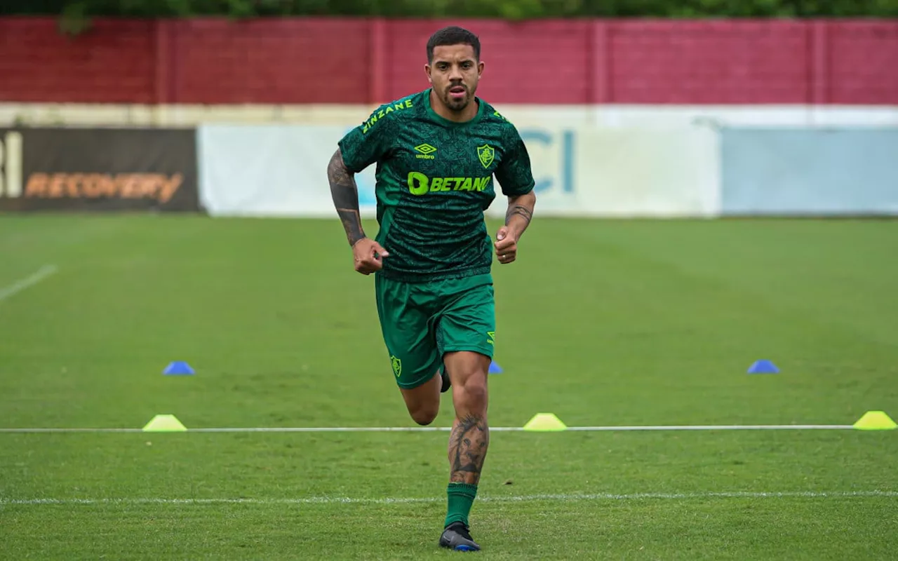 Falta de intensidade nos treinos tira espaço de Terans no Fluminense