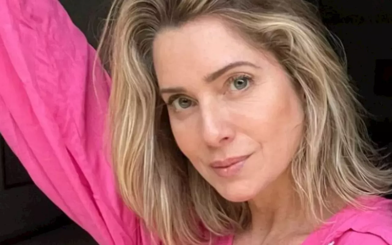 Letícia Spiller posa nua aos anos e cita poesia Tempo Brasil Head Topics