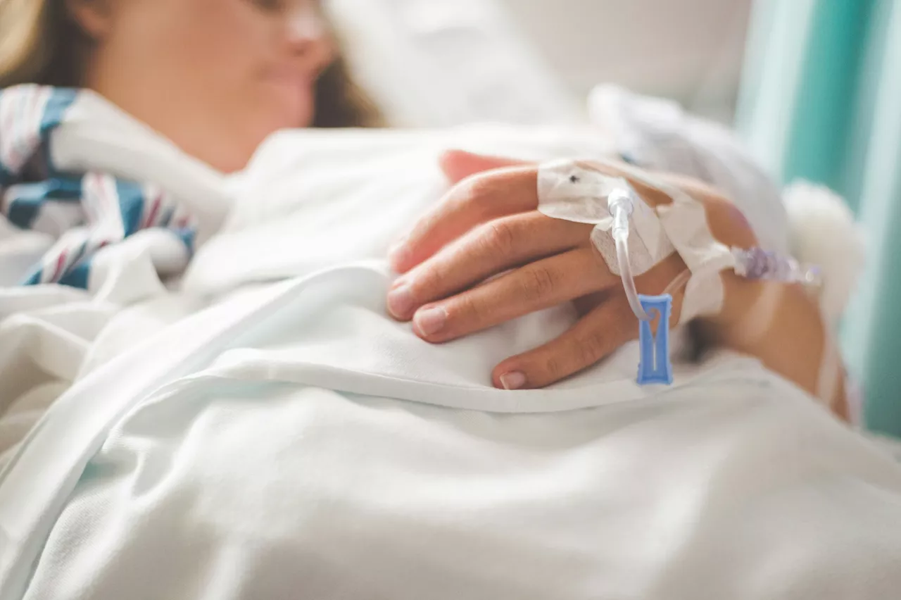 A simple intervention benefits cancer patients while saving hospitals money, study shows