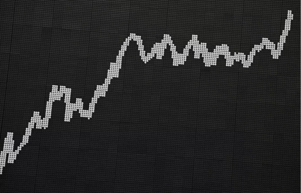 Rekordhoch: Dax übertrifft erstmals 18.000 Punkte