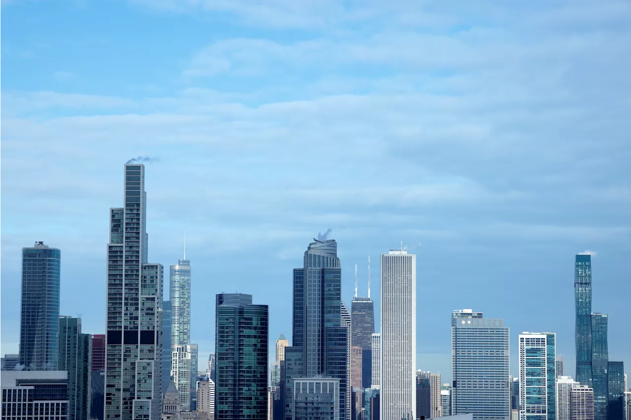 Chicago weather: Mild and warm, but cooler temperatures, rain and storm chances loom