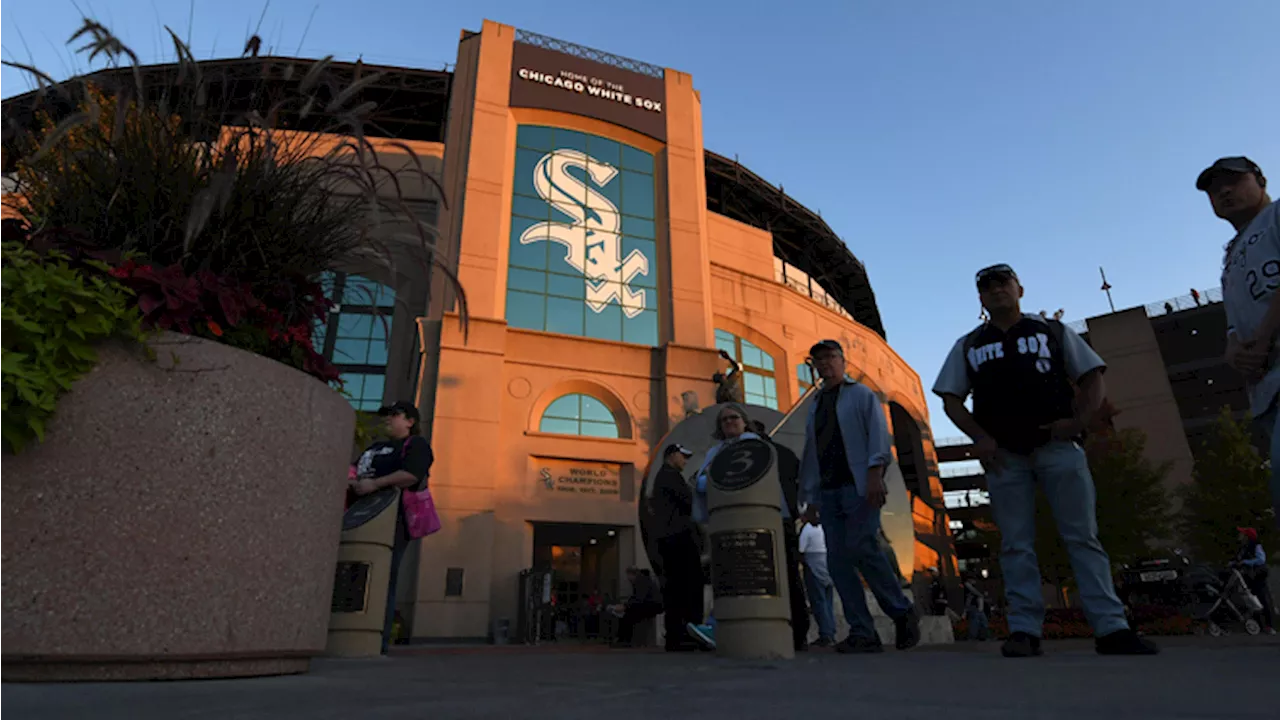 How do the White Sox factor into the Bears' new plan for a Chicago stadium?