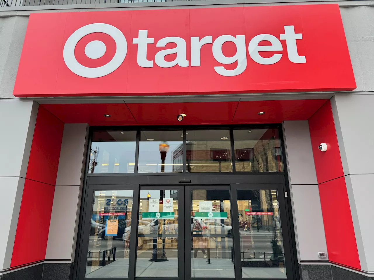 Massive new Chicago Target store to open this weekend