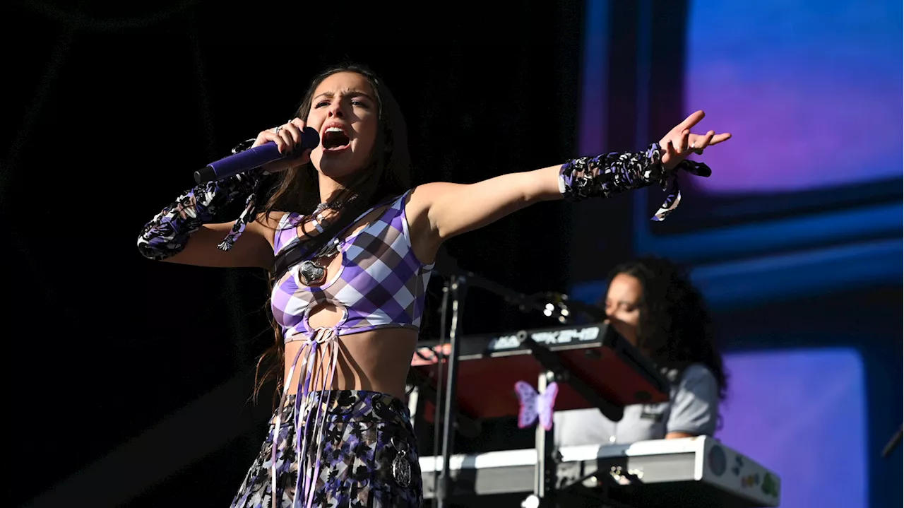 Olivia Rodrigo concertgoers got a show — and free emergency contraceptives