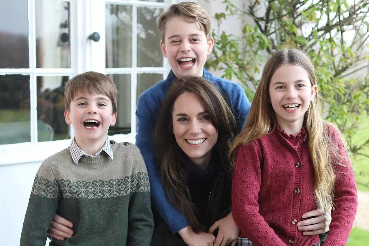 Editing Errors Found in Photo of Kate Middleton and Children