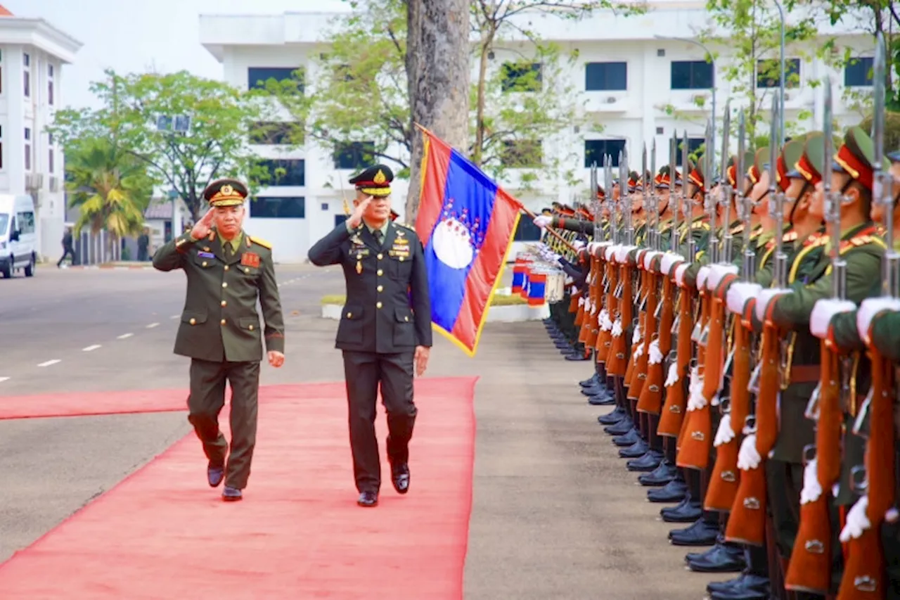 ผบ.ทบ.เยือนสปป.ลาวสนับสนุนการฝึกศึกษาทางทหารสานความร่วมมืองานชายแดน