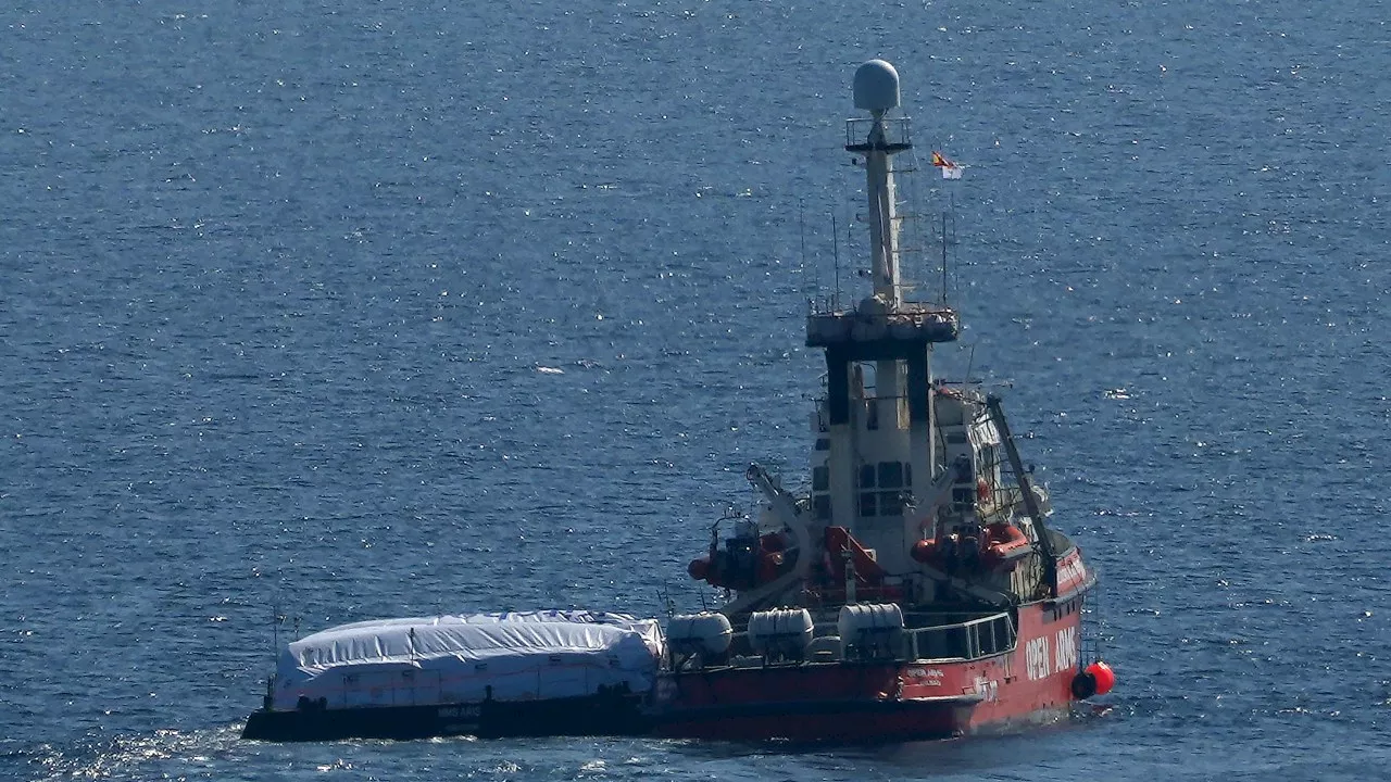 Ship loaded with 200 tonnes of critical aid on its way to Gaza