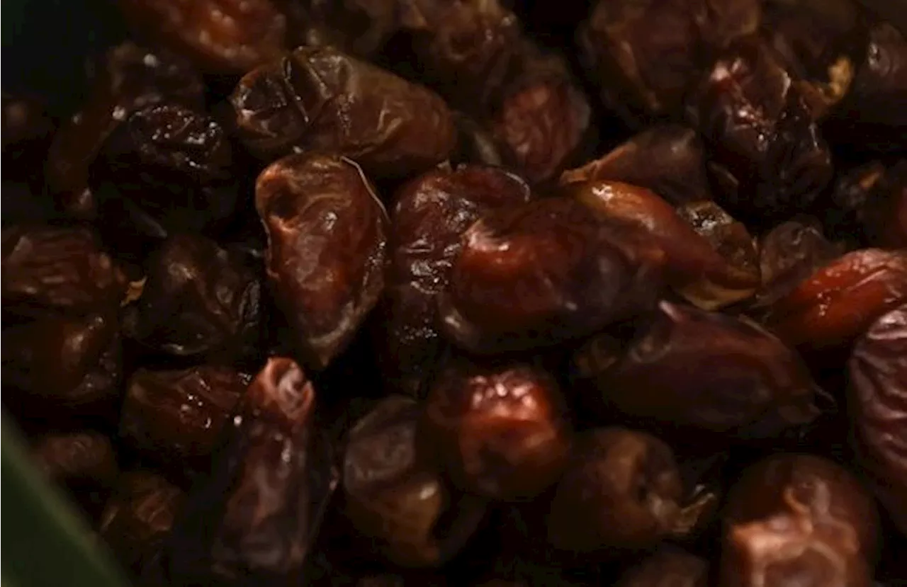 QuickCheck: Were dates from Israel seized by Malaysian authorities recently?