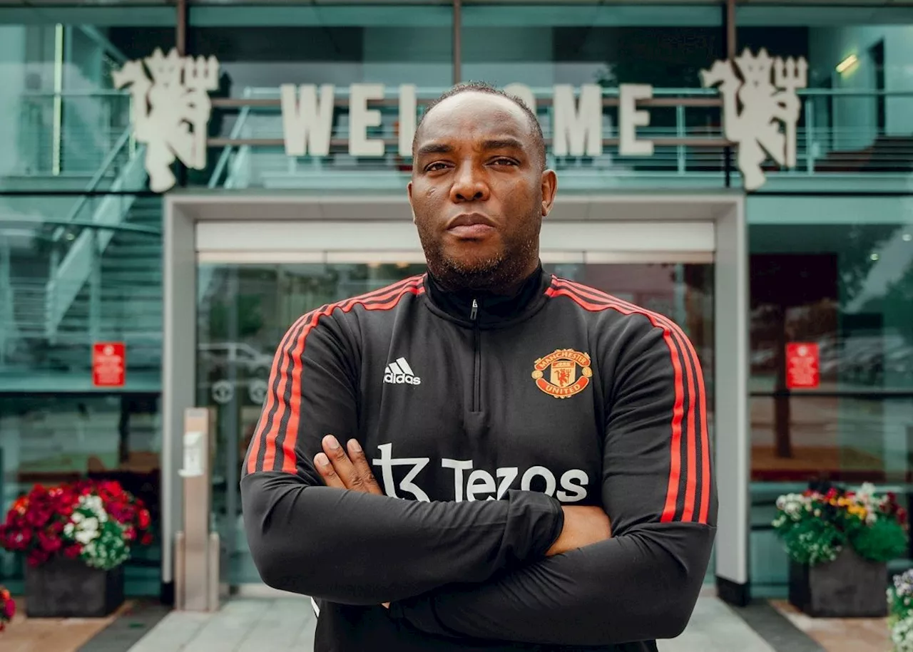 Benni McCarthy to leave Manchester United