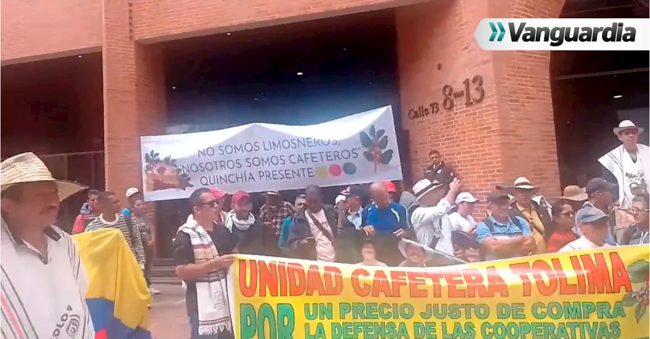 Bases cafeteras se fueron hoy a paro nacional, esto es lo que le piden al Gobierno y a la Federación de Cafeteros