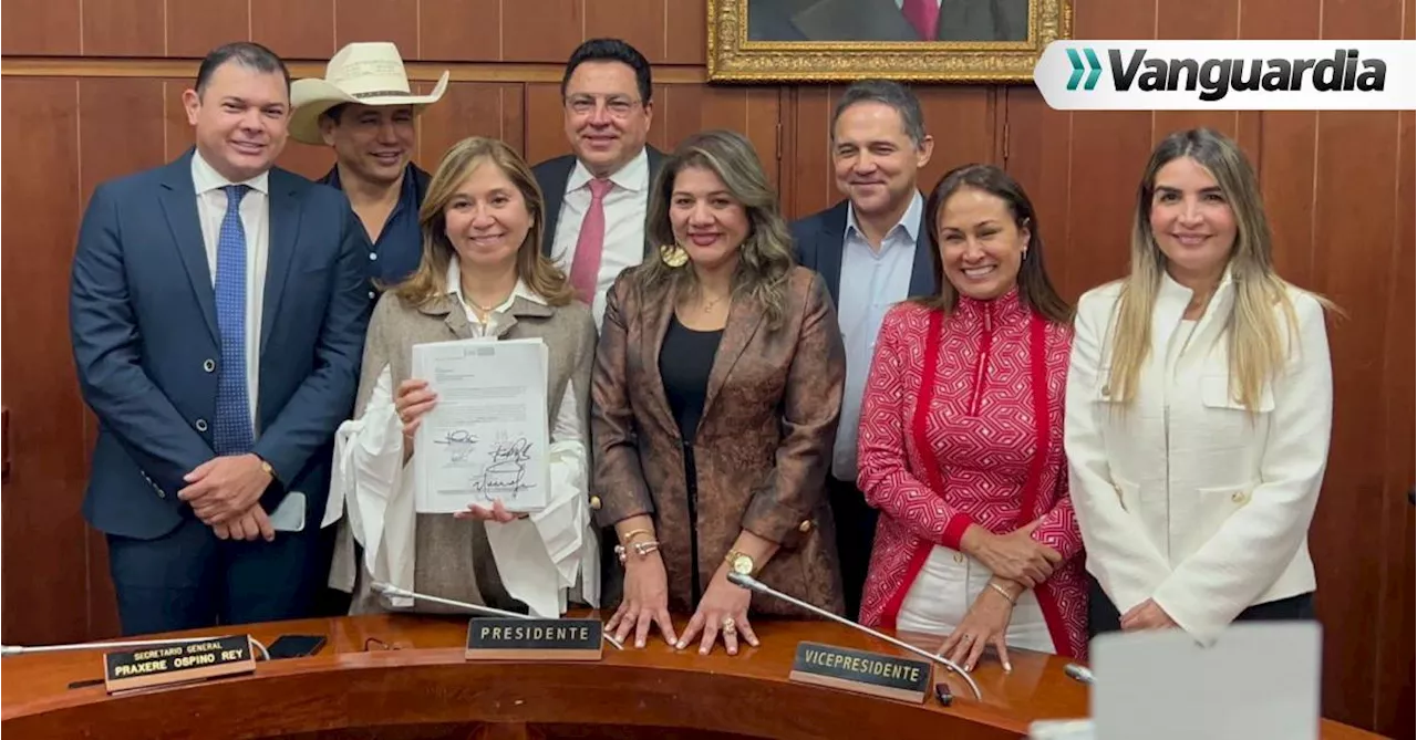 Tras apoyo mayoritario a ponencia negativa, ¿Se hundió la reforma a la salud en el Senado?