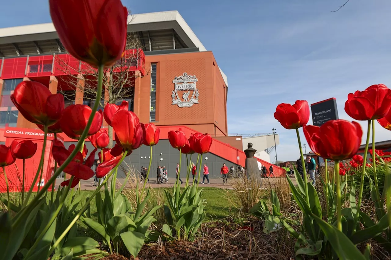 Directeur die Wijnaldum geen nieuw contract gaf keert terug bij Liverpool